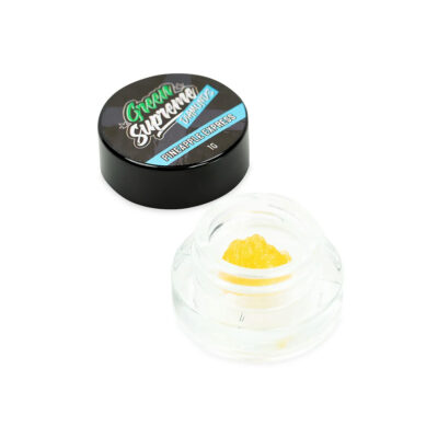 Green Supreme Diamonds Pineapple Express strain shown in a glass jar with black lid, 1g cannabis concentrate